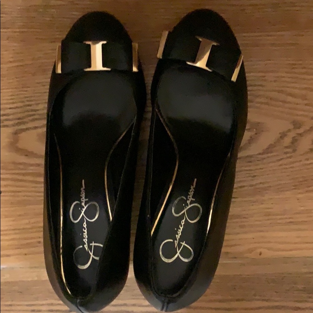 Jessica Simpson wedges
